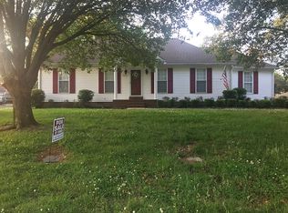 1835 Turnstone Ct, Murfreesboro, TN 37128