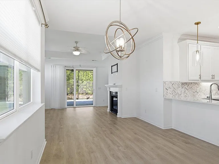 161 Sand Dollar Dr — Photo 6