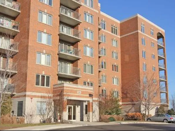 390 Western Ave #504, Des Plaines, IL 60016