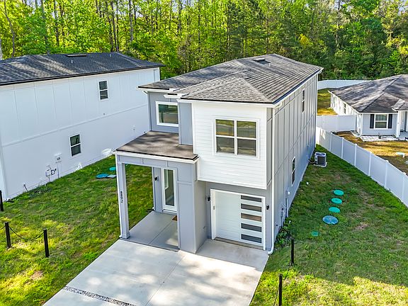 2nd image of 8892 Hogan Rd