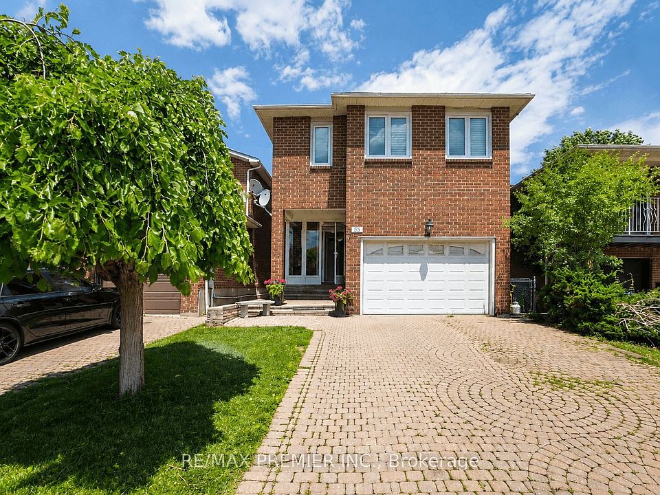 1st image of 55 Deerpark Cres