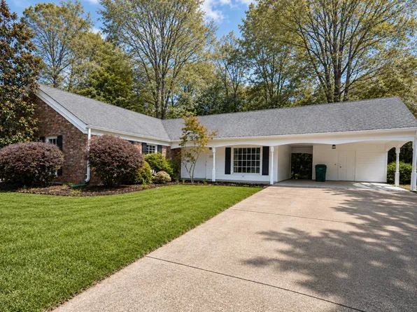 328 Katherine Dr, Grenada, MS 38901