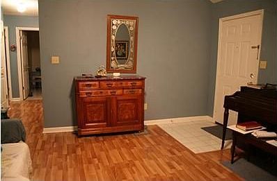 3rd image of 7617 Bridelwreath Dr