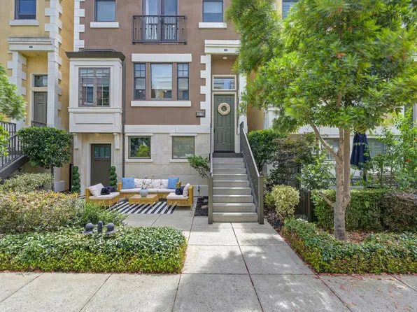 2010 Vizcaya Walk, Sacramento, CA 95818