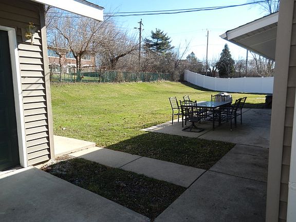 5th image of 15013 Holiday Ct