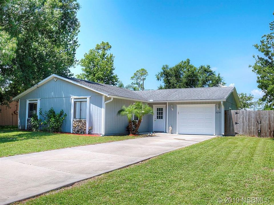 1st image of 3034 Woodland Dr
