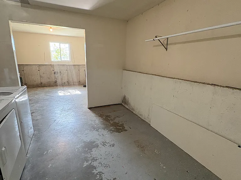 7312 N Moberly Dr #A — Photo 16