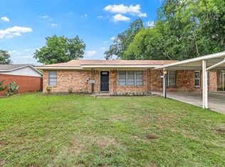 5032 Roxie St, Haltom City, TX 76117