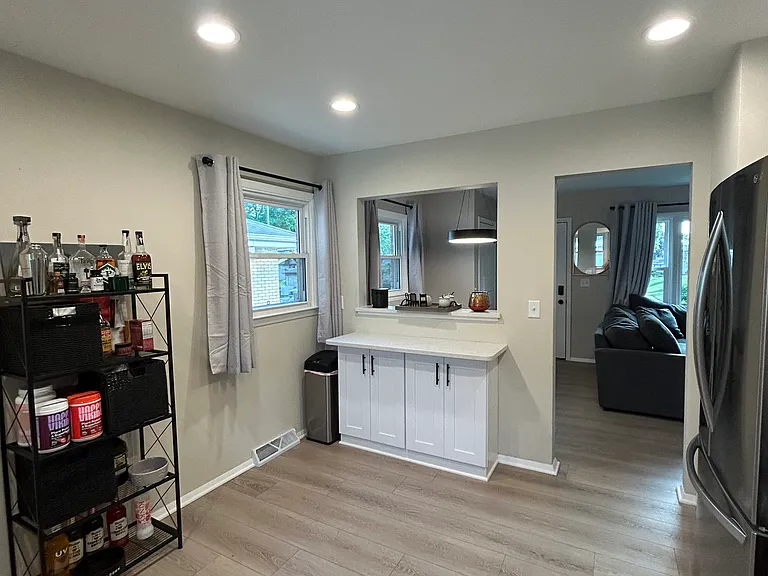 4454 S 1st St — Photo 33