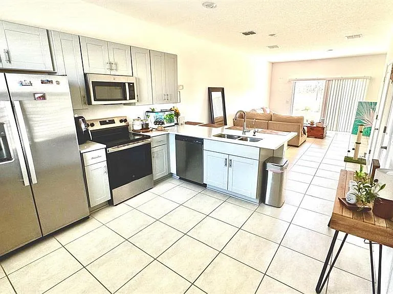 3322 Composition St — Photo 3