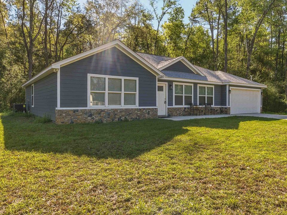 1st image of 2017 Pemberton Ct