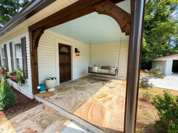 317 18th St E, Jasper, AL 35501