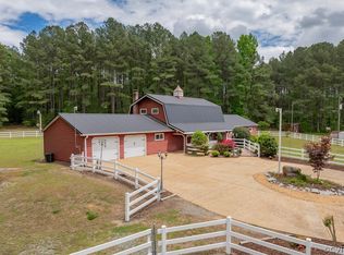 1058 Pine Log Rd, Skippers, VA 23879
