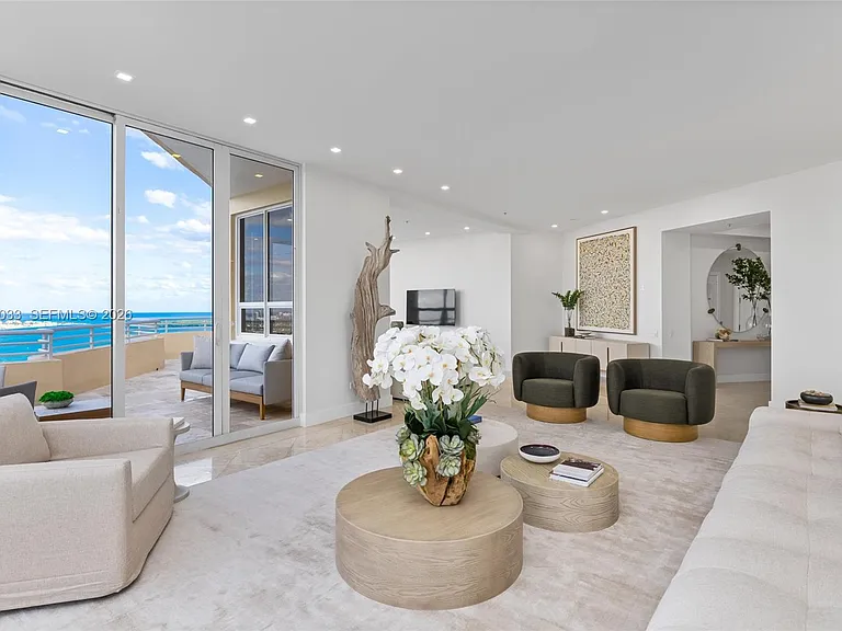 808 Brickell Key Dr #3901 — Photo 11