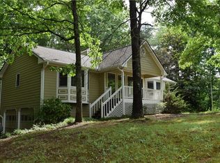 24 Indian Springs Dr NE, Rydal, GA 30171