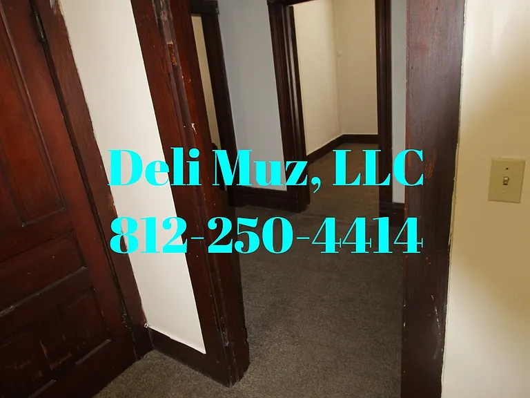 742 E Chandler Ave #B — Photo 16