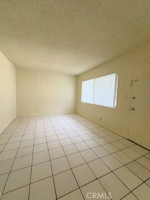 1 bed, 13145 sqft, $1,695 — Photo 2
