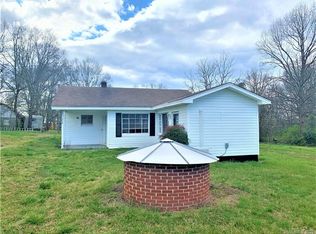 113 School St, Kings Mountain, NC 28086