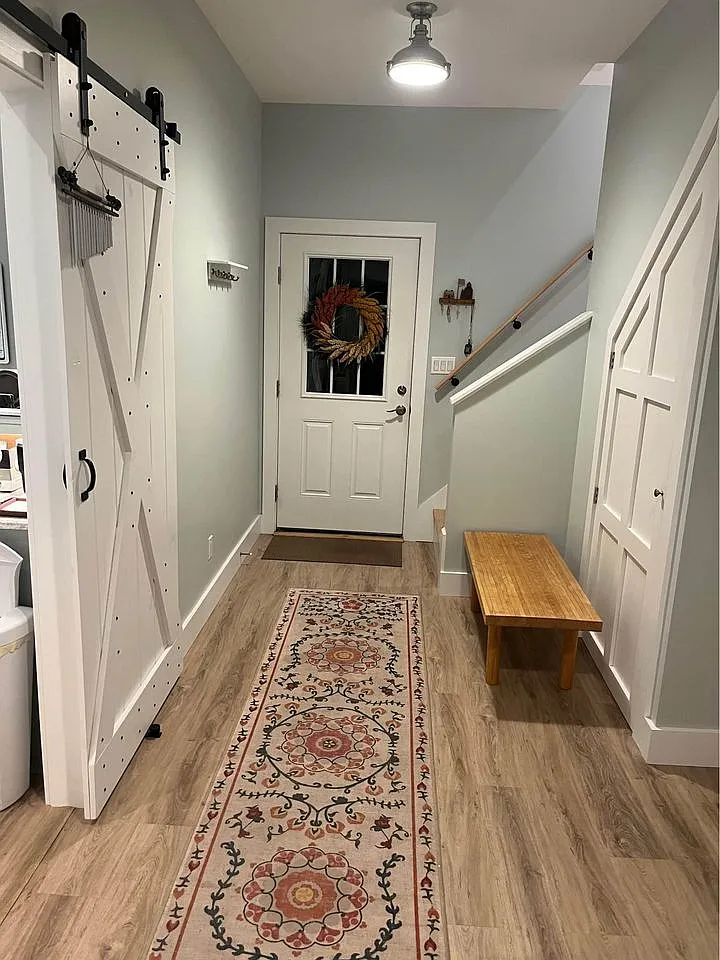 1 bed, 800 sqft, $1,900 — Photo 3