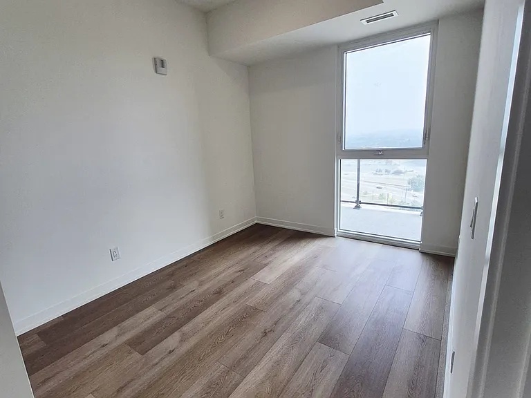 33 Erie Ave #1603 — Photo 8