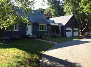 81 W Elm St, Pembroke, MA 02359
