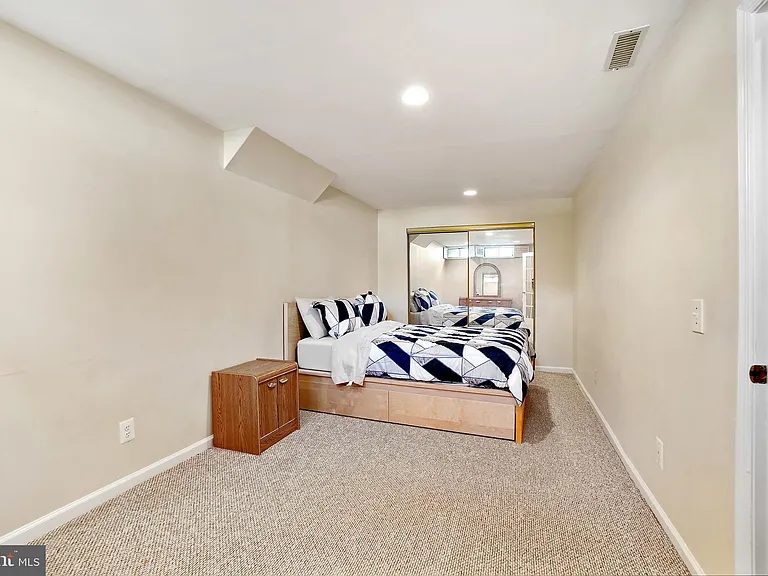 2505 Falling Brook Ter — Photo 19