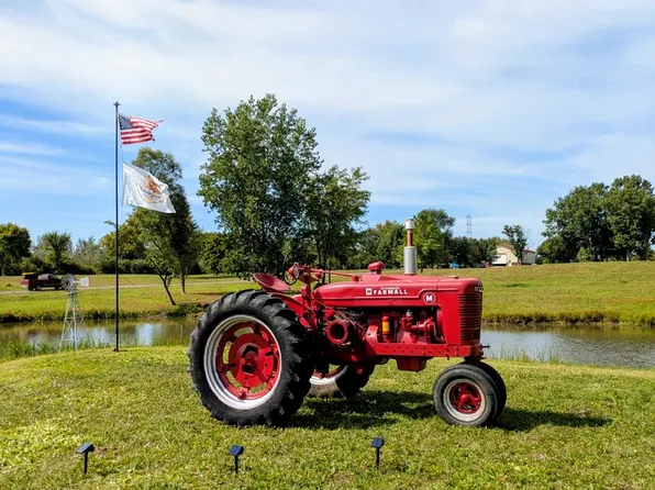 4215 S State Route 47, Woodstock, IL 60098