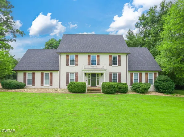 493 Shadow Ridge Dr, Jackson, TN 38305