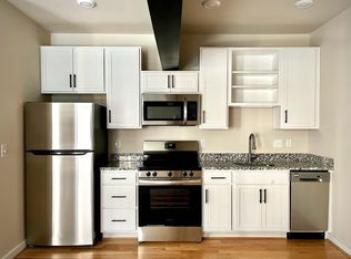 119 E Beverley St, Staunton, VA 24401