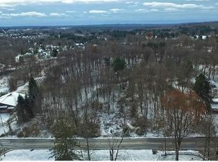 Claridon Rd, Chardon, OH 44024