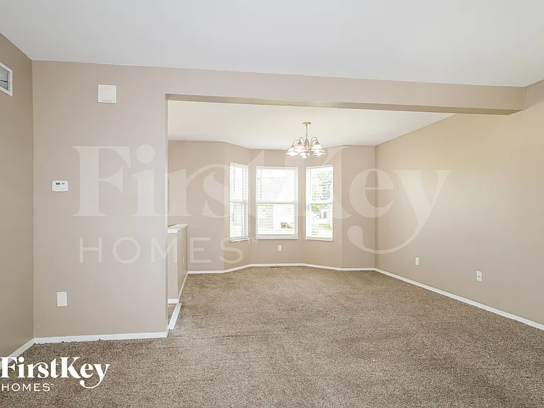 12880 High Crest St — Photo 4