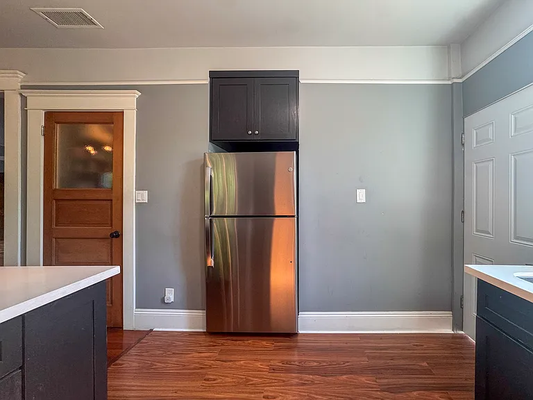2649 Sichel St #1 — Photo 6