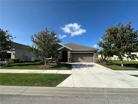 2nd image of 2152 Harwick Cir SW