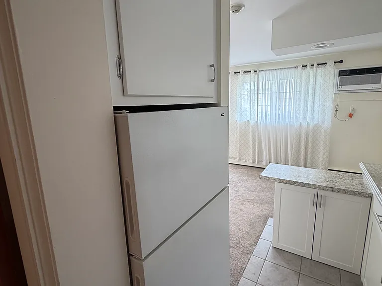 420 Foster St #5 — Photo 5