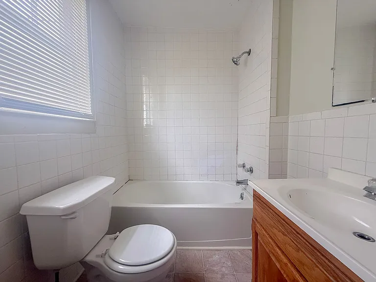 435 Lusk Ave — Photo 15