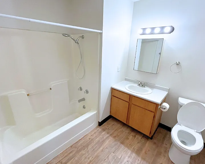 2401 N 8th St #2 — Photo 6