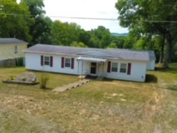 65972 McGregor Hill Rd, Bellaire, OH 43906