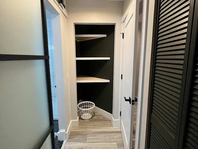 112 Forest Cv — Photo 19