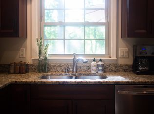 3359 Coldstream Dr, Lexington, KY 40517