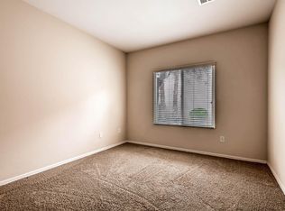 2353 Rosendale Village Ave, Henderson, NV 89052