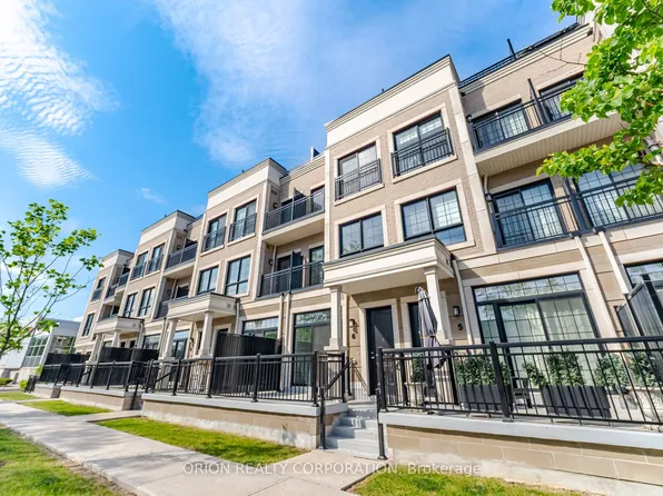 95 Brookfield Rd #6, Oakville, ON L6K 2Y8