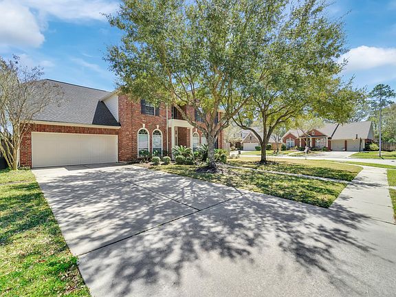2nd image of 14502 Ivy Wood Ct