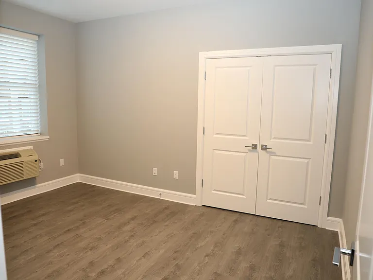 418 Edgewater Rd #3 — Photo 5