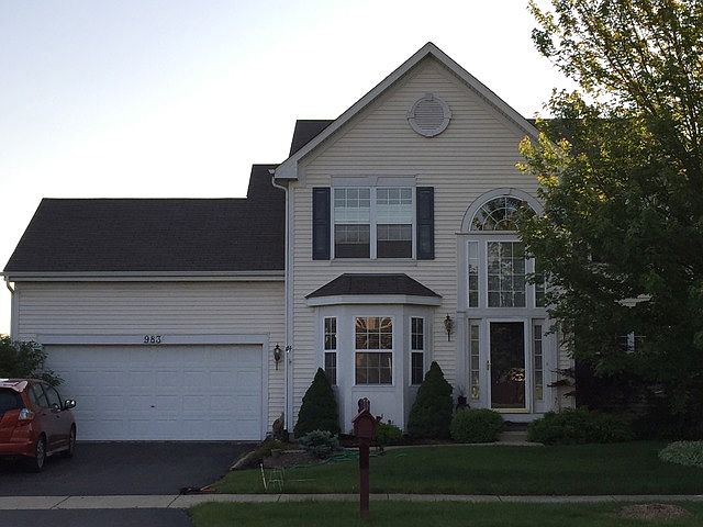 1st image of 983 Meadowridge Dr