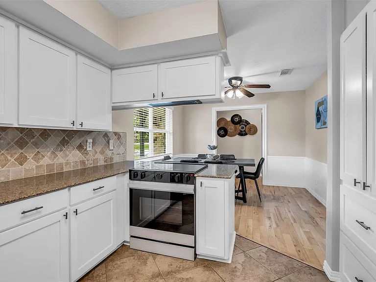 22502 Fields Ln — Photo 16