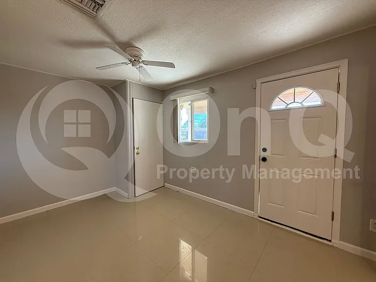 3838 E Seneca St — Photo 5