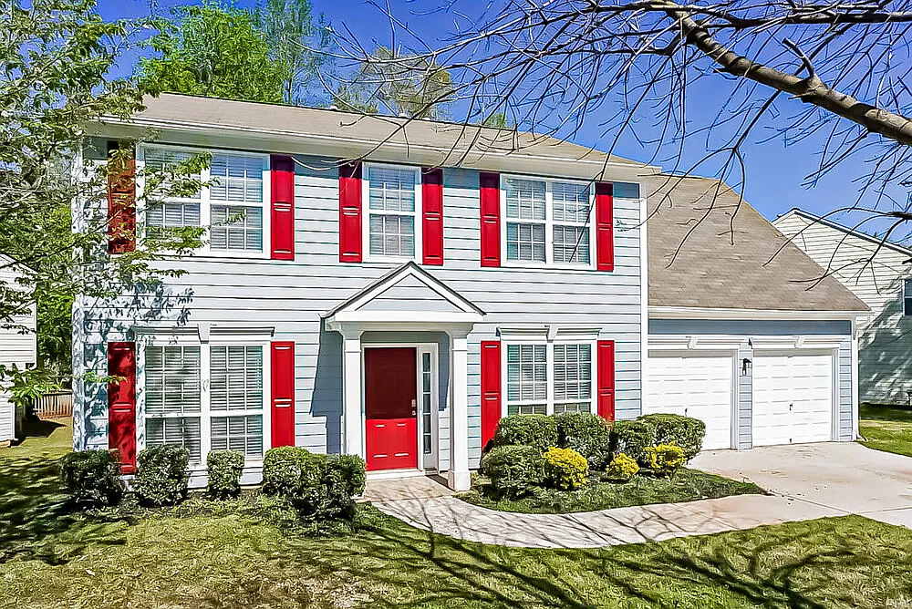 3 bed, 2.5 bath, 1956 sqft, $2,165 — Photo 1