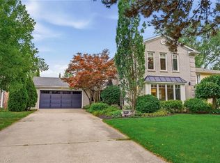 387 Valanna Cres, Burlington, ON L7L 2K7