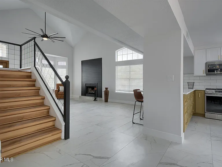 7413 Le Conte Dr — Photo 37