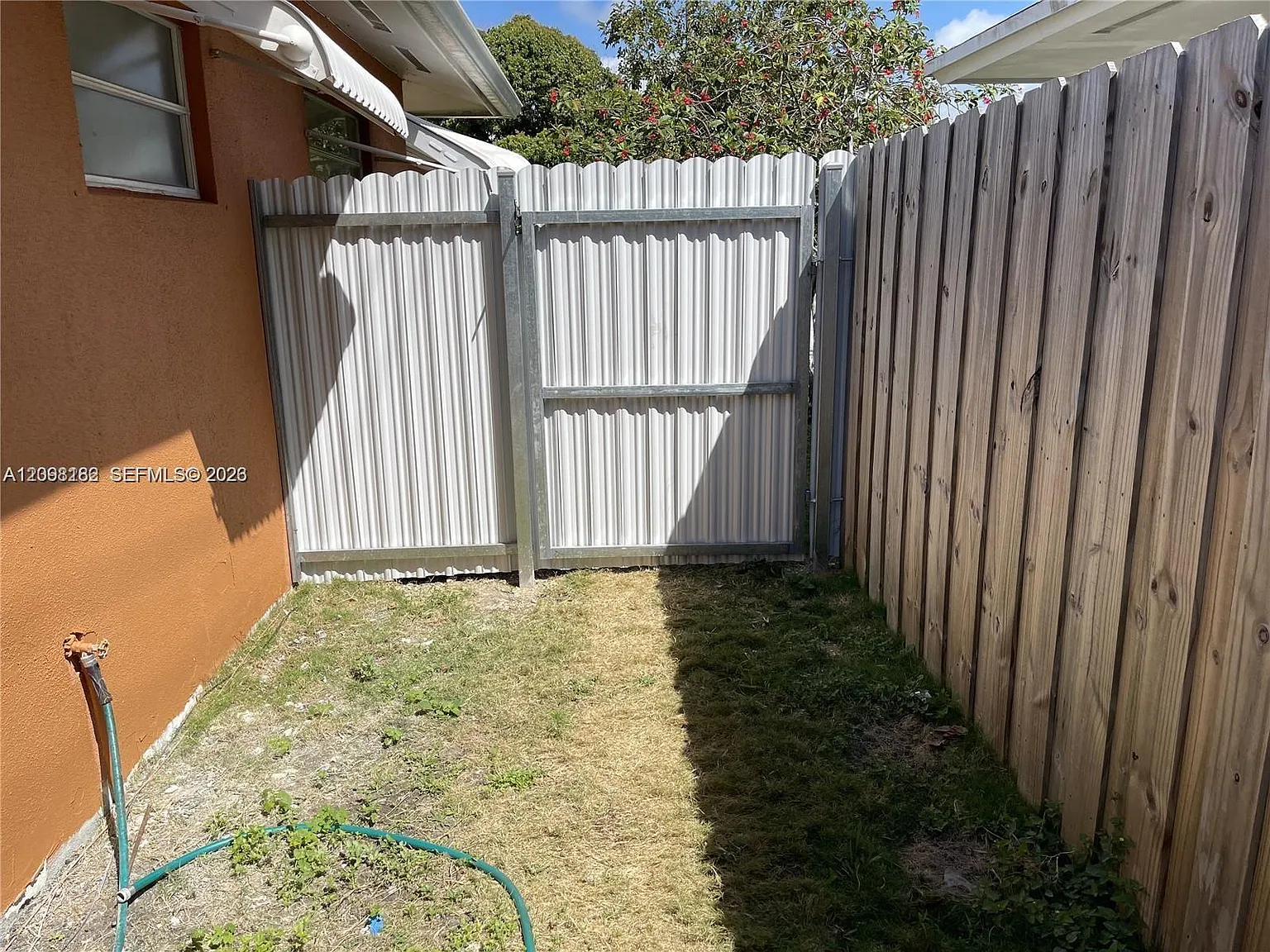 Fairway Park Sec 3 — Photo 1